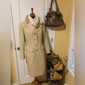 Le Suit Cream feminine trench Coat blazer